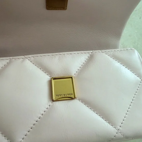 Tory Burch Pink Quilted Mini kira diamond - Picture 3 of 4